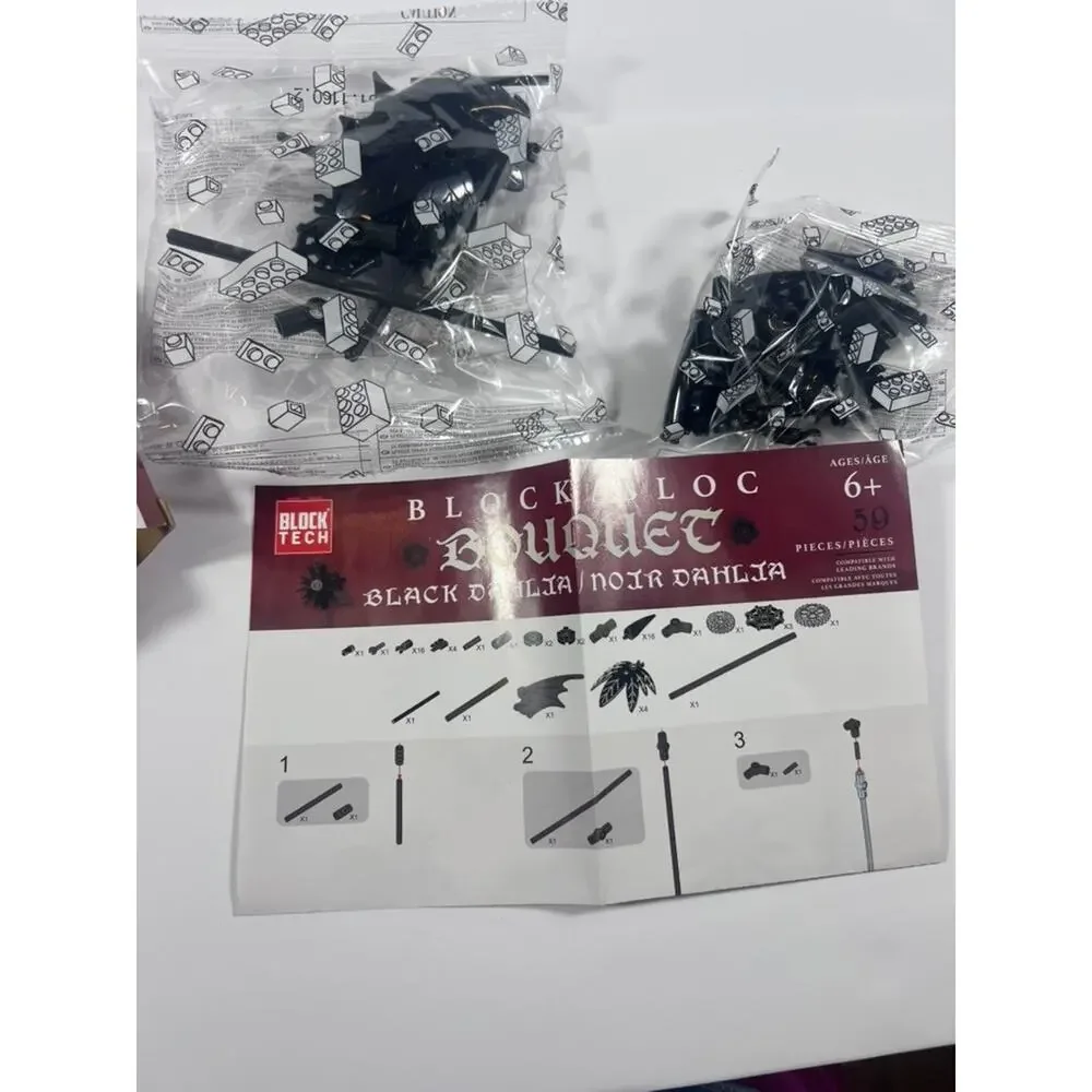 Block Tech Bouquet Black Dahlia Flower Building Set 59 Pieces Limited Edition